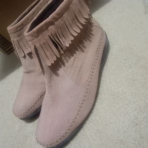 Comfort zone fringe ankle boots